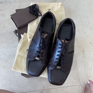 Louise Vuitton men’s shoes